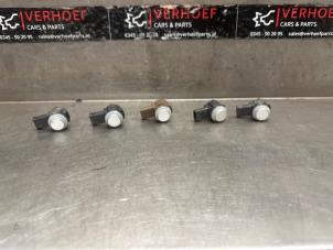 Gebruikte PDC Sensor Set Mercedes C Estate (S205) C-180 1.5 EQ Boost Prijs € 125,00 Margeregeling aangeboden door Verhoef Cars & Parts