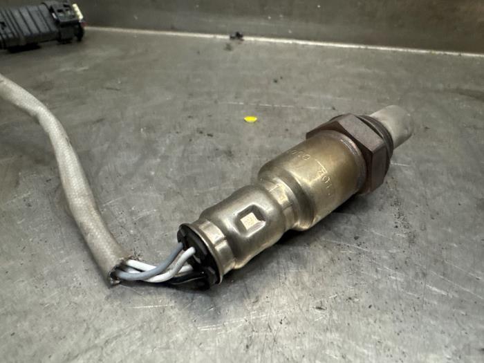 Lambdasond från en Mercedes-Benz C Estate (S205) C-180 1.5 EQ Boost 2021