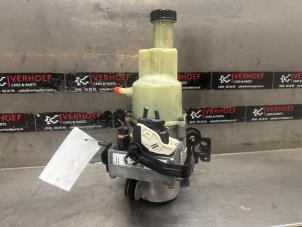 Gebruikte Pomp Servo Opel Vivaro 1.5 CDTI 102 Prijs € 605,00 Inclusief btw aangeboden door Verhoef Cars & Parts