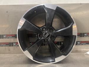 Begagnade Hjul Audi RS 3 Sportback (8VA/8VF) 2.5 TFSI 20V Quattro Pris € 400,00 Marginaltabell erbjuds av Verhoef Cars & Parts