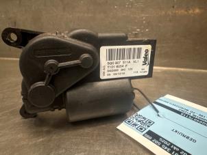 Używane Silnik zaworu nagrzewnicy Audi RS 3 Sportback (8VA/8VF) 2.5 TFSI 20V Quattro Cena € 20,00 Procedura marży oferowane przez Verhoef Cars & Parts