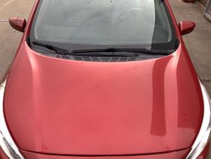 Gebruikte Motorkap Kia Cee'd (JDB5) 1.6 GDI 16V Prijs € 450,00 Margeregeling aangeboden door Verhoef Cars & Parts