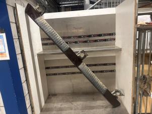 Gebruikte Treeplank links Dodge 1500 Crew Cab (DS) 5.7 Hemi V8 Prijs op aanvraag aangeboden door Verhoef Cars & Parts