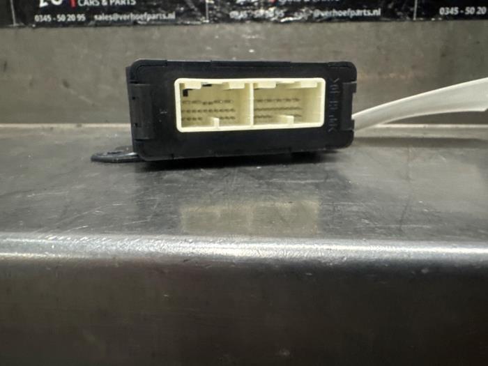 Dator, automatisk växellåda från en Renault Arkana (RJLL) 1.6 E-Tech 145 16V 2021