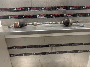 Gebruikte Steekas rechts-voor Toyota Yaris III (P13) 1.33 16V Dual VVT-I Prijs € 85,00 Margeregeling aangeboden door Verhoef Cars & Parts