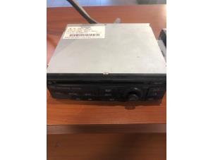 Używane Zestaw nawigacji Nissan Almera (N16) 1.8 16V Cena € 50,00 Procedura marży oferowane przez Verhoef Cars & Parts