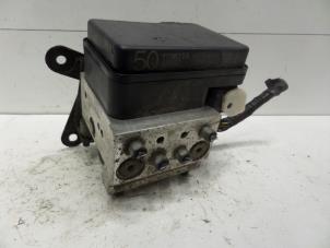 Gebruikte ABS Pomp Toyota Land Cruiser (J12) 3.0 D-4D 16V Prijs € 200,00 Margeregeling aangeboden door Verhoef Cars & Parts