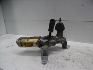 Gebruikte Ruitenwissermotor achter Kia Pregio (TB) 2.5 TCi Prijs op aanvraag aangeboden door Verhoef Cars & Parts