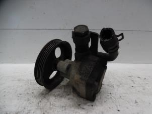 Gebruikte Stuurbekrachtiging Pomp Kia Pregio (TB) 2.5 TCi Prijs op aanvraag aangeboden door Verhoef Cars & Parts