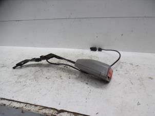 Gebruikte Veiligheidsgordel Insteek links-voor Kia Pregio (TB) 2.5 TCi Prijs op aanvraag aangeboden door Verhoef Cars & Parts