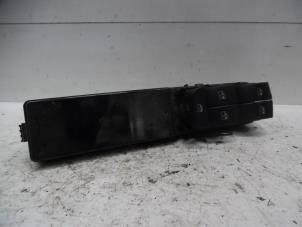 Gebruikte Combischakelaar ramen Saab 9-3 II Sport Sedan (YS3F) 1.8t 16V Prijs € 40,00 Margeregeling aangeboden door Verhoef Cars & Parts