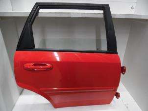 Begagnade Bakdörr, 4-dörrars, höger Chevrolet Nubira Wagon (J100) 1.6 16V Pris på förfrågan erbjuds av Verhoef Cars & Parts