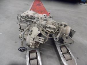 Używane Rozdzielcza skrzynia biegów 4x4 Mitsubishi Pajero Cena € 400,00 Procedura marży oferowane przez Verhoef Cars & Parts