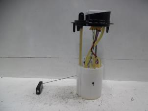 Używane Pompa benzynowa Citroen Berlingo 1.6 BlueHDI 75 Cena na żądanie oferowane przez Verhoef Cars & Parts