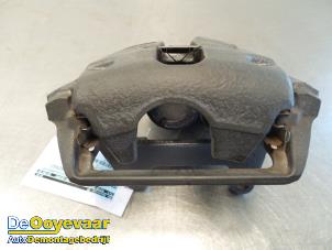 Begagnade Bakre bromsok, vänster Audi S6 Avant (C5) 4.0 V8 TFSI Pris € 99,99 Marginaltabell erbjuds av Autodemontagebedrijf De Ooyevaar