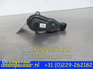 Begagnade Parkeringsbromsmotor Renault Scénic IV (RFAJ) 1.6 Energy dCi 160 EDC Pris € 49,99 Marginaltabell erbjuds av Autodemontagebedrijf De Ooyevaar