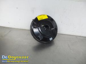 Gebruikte Rembol Kia Cee'd (JDB5) 1.4 CRDi 16V Prijs € 29,99 Margeregeling aangeboden door Autodemontagebedrijf De Ooyevaar