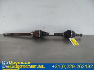 Gebruikte Aandrijfas rechts-voor Citroen DS5 (KD/KF) 2.0 HDiF 160 16V Prijs € 55,00 Margeregeling aangeboden door Autodemontagebedrijf De Ooyevaar