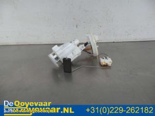 Gebruikte Benzinepomp Opel Zafira Tourer (P12) 1.6 16V CNG ecoFLEX Turbo Prijs € 35,00 Margeregeling aangeboden door Autodemontagebedrijf De Ooyevaar