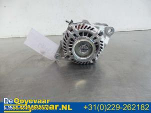 Gebruikte Alternator Mitsubishi Space Star (A0) 1.0 12V Prijs € 19,99 Margeregeling aangeboden door Autodemontagebedrijf De Ooyevaar