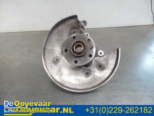 Gebruikte Fusee links-achter Audi Q5 (8RB) 2.0 TFSI 16V Quattro Prijs € 49,99 Margeregeling aangeboden door Autodemontagebedrijf De Ooyevaar