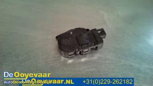 Gebruikte Kachelklep Motor Mercedes GLE Coupe (C292) 350d 3.0 V6 24V BlueTEC 4-Matic Prijs € 9,99 Margeregeling aangeboden door Autodemontagebedrijf De Ooyevaar