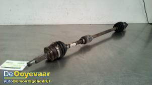 Gebruikte Aandrijfas rechts-voor Hyundai i20 1.2i 16V Prijs € 29,99 Margeregeling aangeboden door Autodemontagebedrijf De Ooyevaar