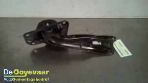 Begagnade Bakre gaffelben, höger Volkswagen Golf VII (AUA) 1.5 TSI Evo BlueMotion 16V Pris € 19,99 Marginaltabell erbjuds av Autodemontagebedrijf De Ooyevaar