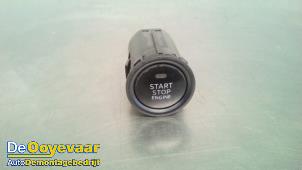 Gebruikte Start/Stop schakelaar Mazda CX-5 I (KE,GH) 2.2 Skyactiv D 16V 4WD Prijs € 9,99 Margeregeling aangeboden door Autodemontagebedrijf De Ooyevaar