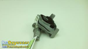 Begagnade Motorfäste Seat Ibiza IV (6J5) 1.0 EcoTSI 12V Pris € 15,00 Marginaltabell erbjuds av Autodemontagebedrijf De Ooyevaar