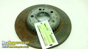 Gebruikte Remschijf achter Mercedes C Estate (S205) C-250 CDI BlueTEC, C-250 d 2.2 16V 4-Matic Prijs € 15,00 Margeregeling aangeboden door Autodemontagebedrijf De Ooyevaar