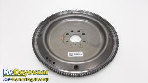 Begagnade Svänghjul Mercedes E Estate (S213) E-400 3.5 V6 Turbo 4-Matic Pris € 119,99 Marginaltabell erbjuds av Autodemontagebedrijf De Ooyevaar