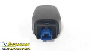 Gebruikte Regensensor Mazda CX-5 II (KF) 2.5 SkyActiv-G 194 16V 4WD Prijs € 25,00 Margeregeling aangeboden door Autodemontagebedrijf De Ooyevaar