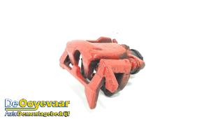 Begagnade Bakre bromsok, höger Audi A4 (B8) 1.8 TFSI 16V Pris € 15,00 Marginaltabell erbjuds av Autodemontagebedrijf De Ooyevaar