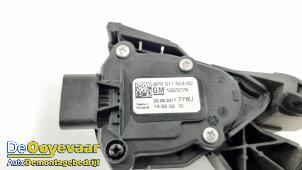 Gebruikte Gaspedaal Opel Astra K Sports Tourer 1.0 Turbo 12V Prijs € 9,99 Margeregeling aangeboden door Autodemontagebedrijf De Ooyevaar