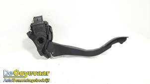 Gebruikte Gaspedaal Citroen C3 Picasso (SH) 1.6 BlueHDI 100 Prijs € 5,00 Margeregeling aangeboden door Autodemontagebedrijf De Ooyevaar