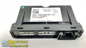 Begagnade Centrallåsmodul Tesla Model S 85 Pris € 19,99 Marginaltabell erbjuds av Autodemontagebedrijf De Ooyevaar