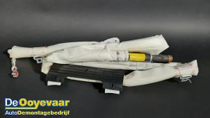 Begagnade Takgardinairbag, vänster Kia Carens IV (RP) 1.6 GDI 16V Pris € 89,99 Marginaltabell erbjuds av Autodemontagebedrijf De Ooyevaar