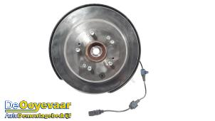 Gebruikte Asschenkel links-achter Honda CR-V (RM) 2.0 i-VTEC 16V 4x4 Prijs € 39,99 Margeregeling aangeboden door Autodemontagebedrijf De Ooyevaar