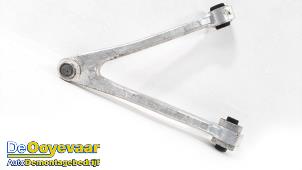 Gebruikte Draagarm links-voor BMW i3 (I01) i3 120Ah Prijs € 69,99 Margeregeling aangeboden door Autodemontagebedrijf De Ooyevaar