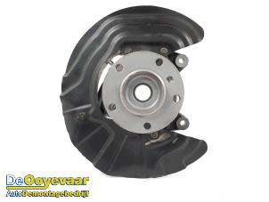 Begagnade Spindel, vänster fram BMW X3 (F25) xDrive35d 24V Pris € 69,99 Marginaltabell erbjuds av Autodemontagebedrijf De Ooyevaar