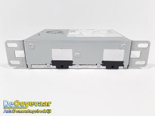 Begagnade Navigeringsmodul Renault Clio V (RJAB) 1.0 TCe 100 12V Pris € 199,99 Marginaltabell erbjuds av Autodemontagebedrijf De Ooyevaar