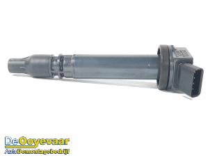 Gebruikte Pen Bobine Toyota Verso S 1.33 16V Dual VVT-I Prijs € 9,99 Margeregeling aangeboden door Autodemontagebedrijf De Ooyevaar