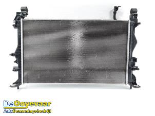 Gebruikte Radiateur Opel Corsa E 1.0 SIDI Turbo 12V Prijs € 79,99 Margeregeling aangeboden door Autodemontagebedrijf De Ooyevaar