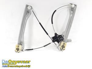 Gebruikte Ruitmechaniek 4Deurs links-voor Opel Insignia Grand Sport 2.0 D 16V Prijs € 39,99 Margeregeling aangeboden door Autodemontagebedrijf De Ooyevaar