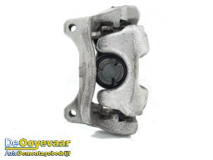 Begagnade Bakre bromsok, höger Opel Insignia Grand Sport 2.0 D 16V Pris € 69,99 Marginaltabell erbjuds av Autodemontagebedrijf De Ooyevaar