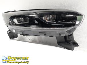 Begagnade Strålkastare, höger Renault Espace (RFCJ) 1.6 Energy dCi 160 Pris € 149,99 Marginaltabell erbjuds av Autodemontagebedrijf De Ooyevaar