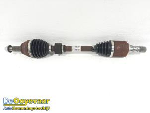 Begagnade Drivaxel, vänster fram Renault Megane IV Estate (RFBK) 1.6 Energy dCi 130 Pris € 99,99 Marginaltabell erbjuds av Autodemontagebedrijf De Ooyevaar