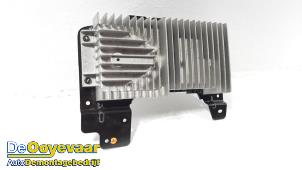 Begagnade Radioförstärkare Mazda CX-7 2.3 MZR DISI Turbo 16V Pris € 89,99 Marginaltabell erbjuds av Autodemontagebedrijf De Ooyevaar