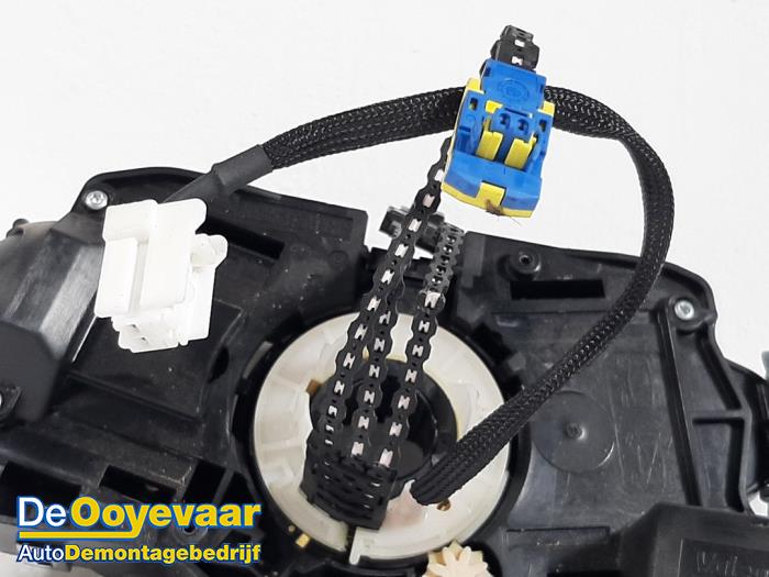 Combischakelaar Stuurkolom van een Opel Vivaro 1.6 CDTI BiTurbo 120 2016